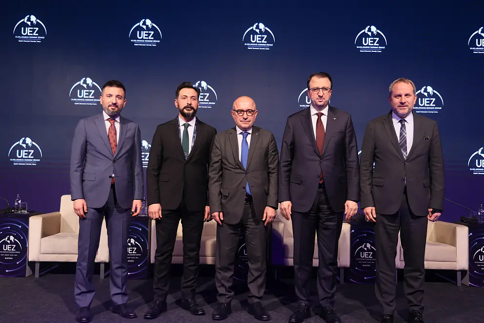 Altinay Savunma Uluslararasi Ekonomi Zirvesi 2025